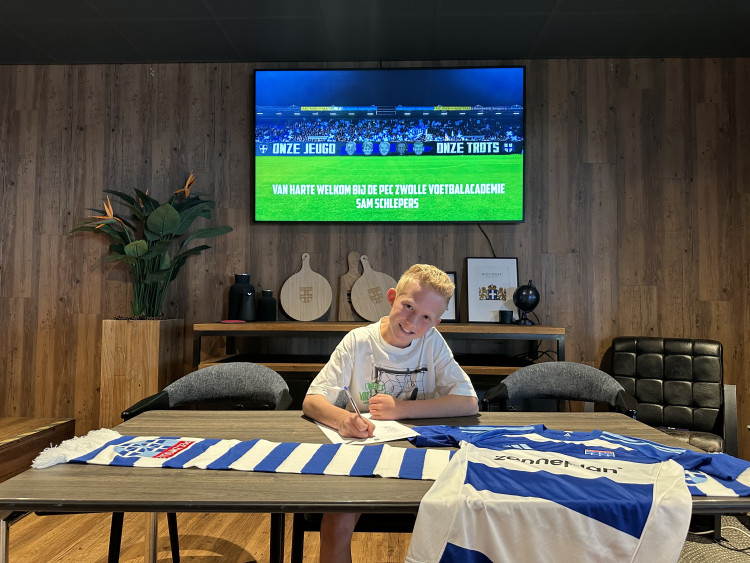 Sam Schlepers (PEC Zwolle O12)