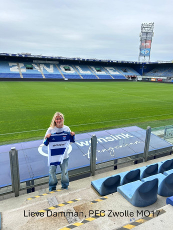 Lieve Damman (PEC Zwolle MO17)