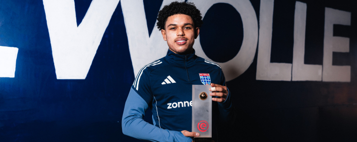 Shola Shoretire Johan Cruijff Talent van de Maand