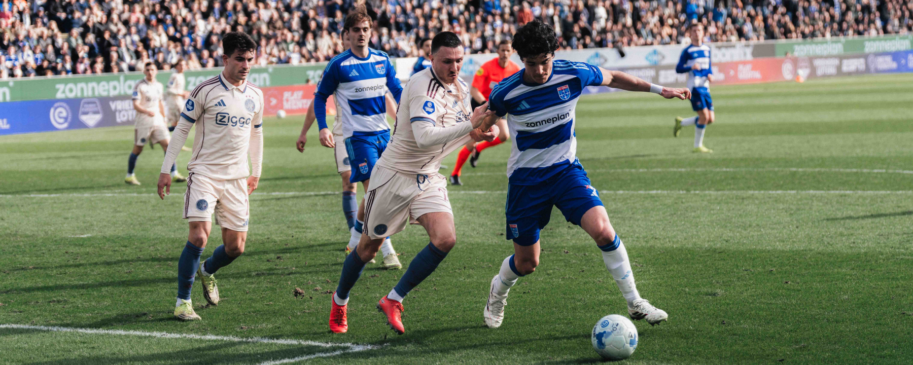 PEC Zwolle schrijft punt bij tegen Ajax