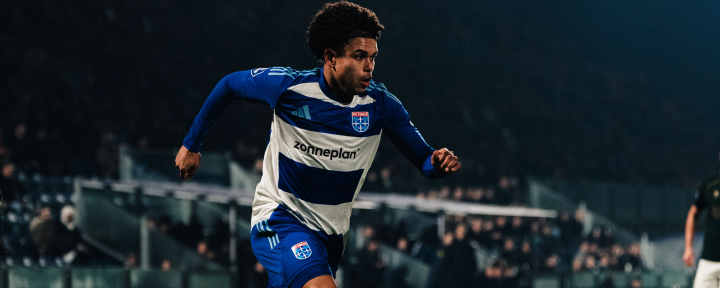 Shola Shoretire dit seizoen niet meer in actie