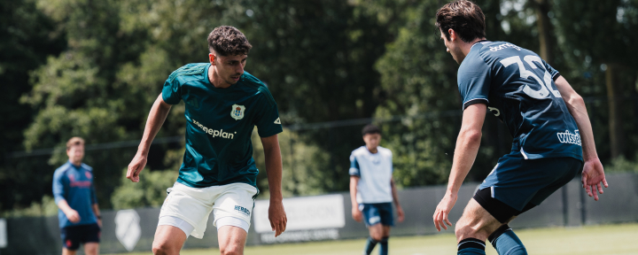 Kaartverkoop PEC Zwolle - AEK Athene gestart